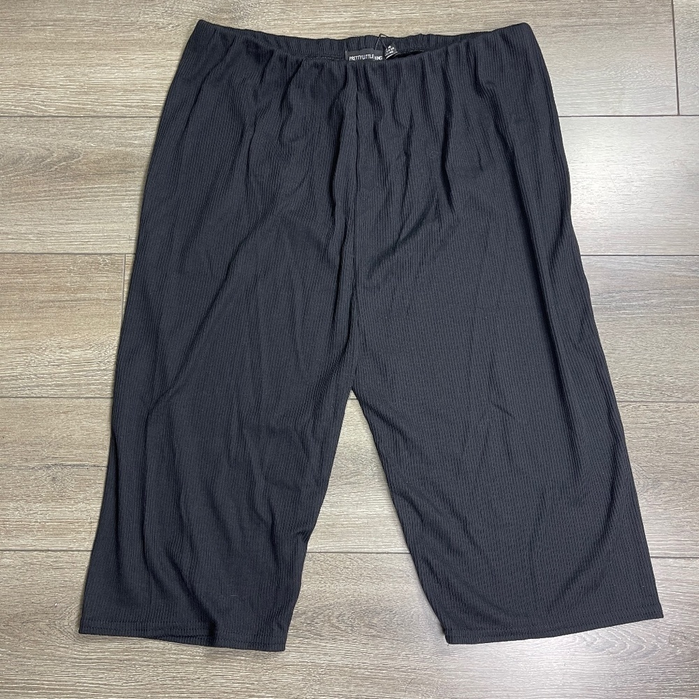 Plus Black Ribbed Cycling short‎